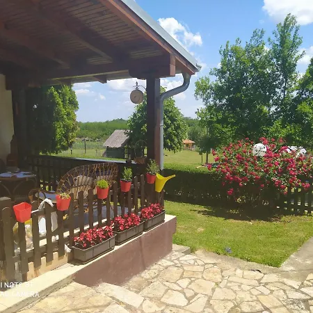 Kosmaj Dan Belgrade, Sopot Lägenhet *